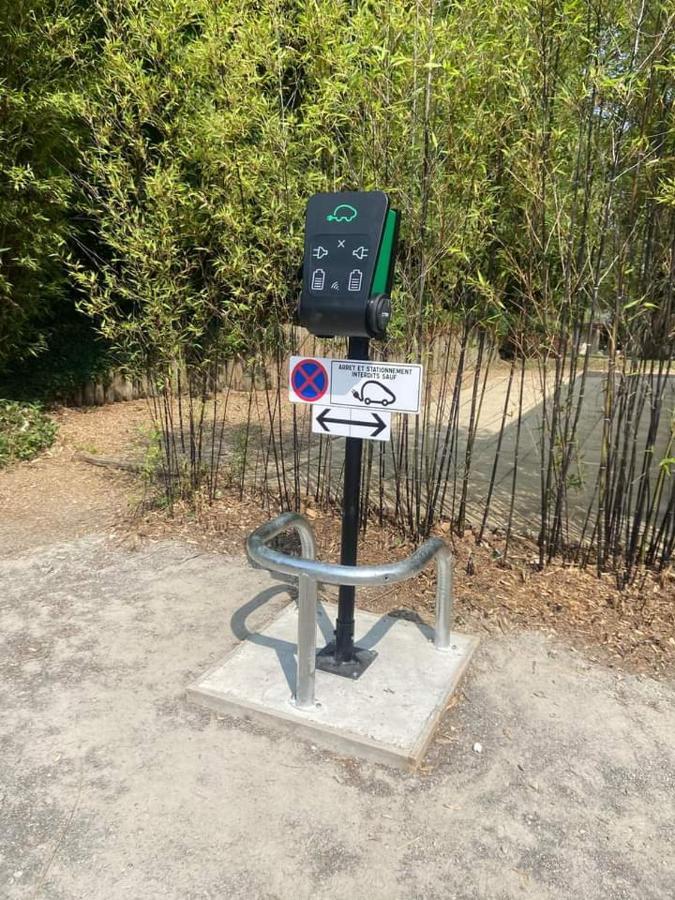 ホテル Les Jardins De L'Anjou Montjean-sur-Loire エクステリア 写真