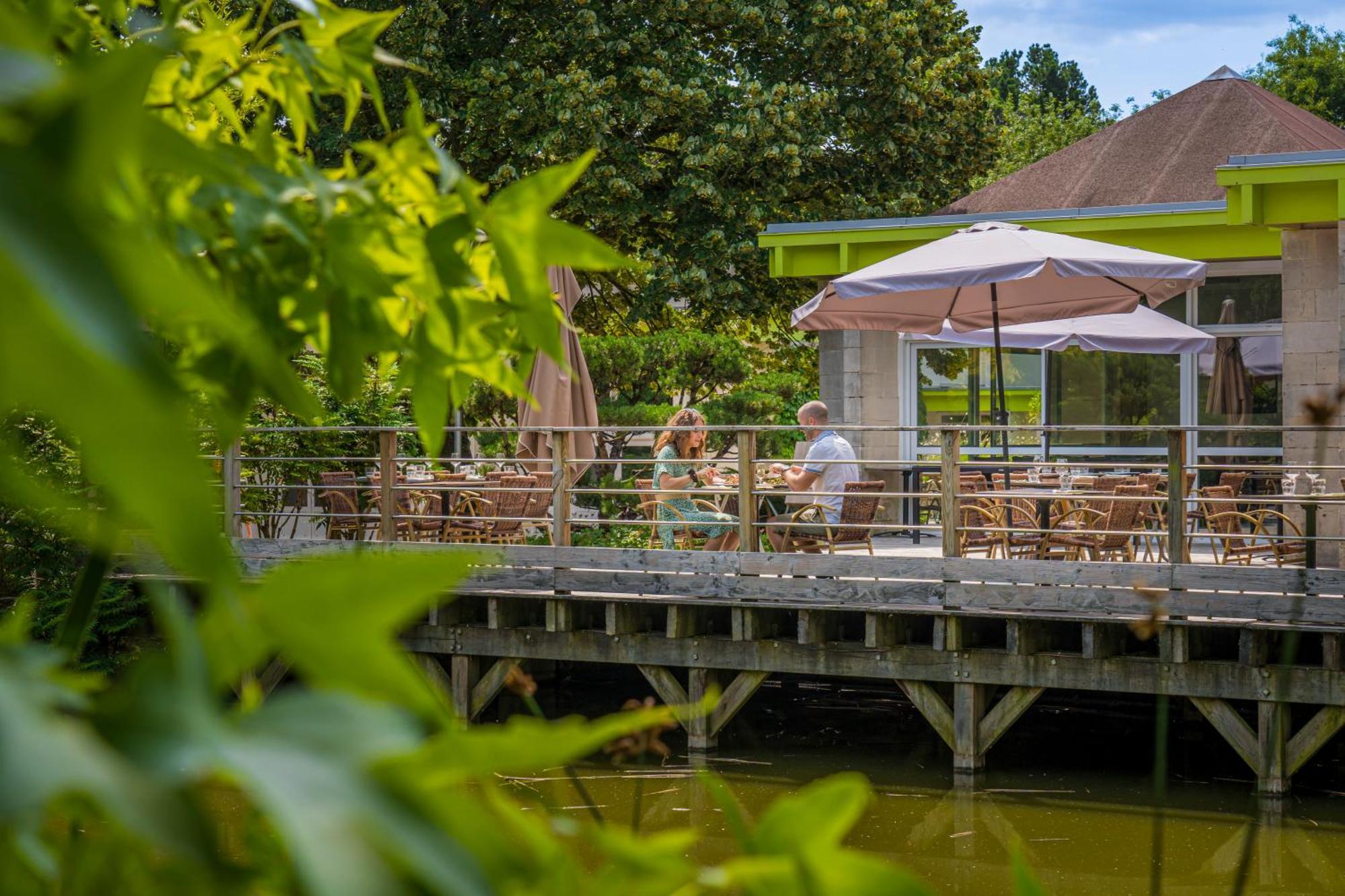 ホテル Les Jardins De L'Anjou Montjean-sur-Loire エクステリア 写真